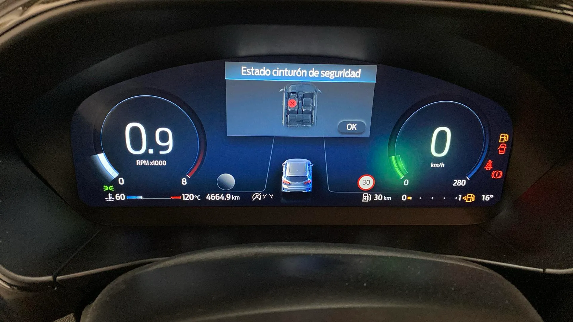 Ford Focus ST 2.3 EcoBoost - foto 9