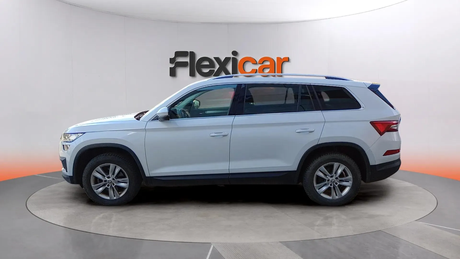 Škoda Kodiaq 2.0 TDI DSG 4x4 Ambition - foto 4