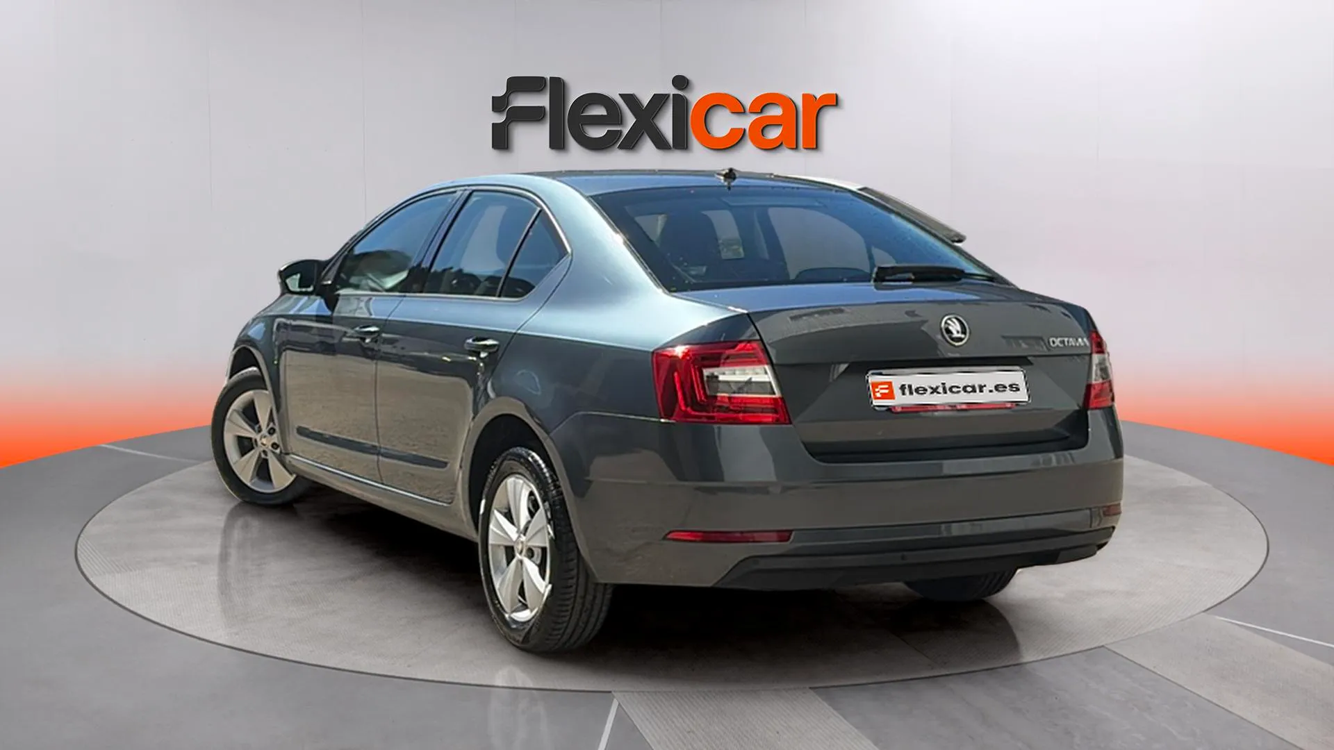 Škoda Octavia 1.6 TDI Like - foto 6