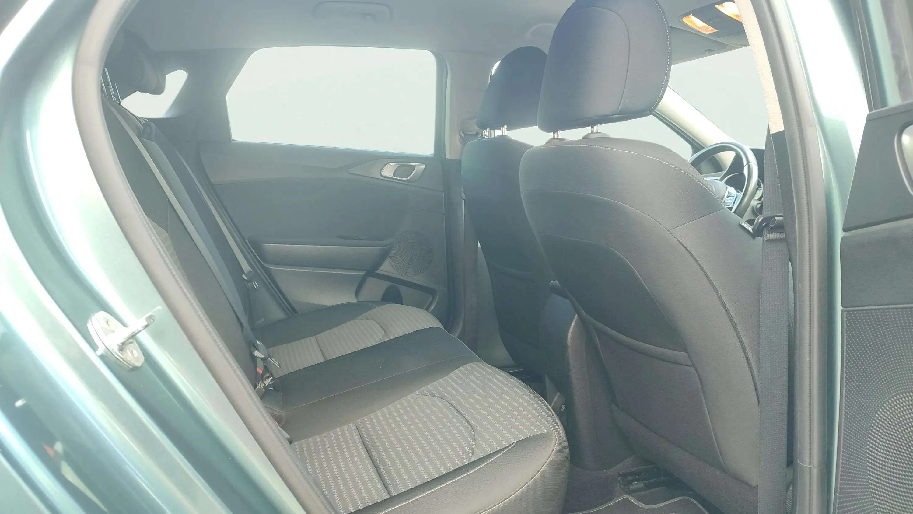 Kia Ceed 1.0 T-GDi Concept - foto 11