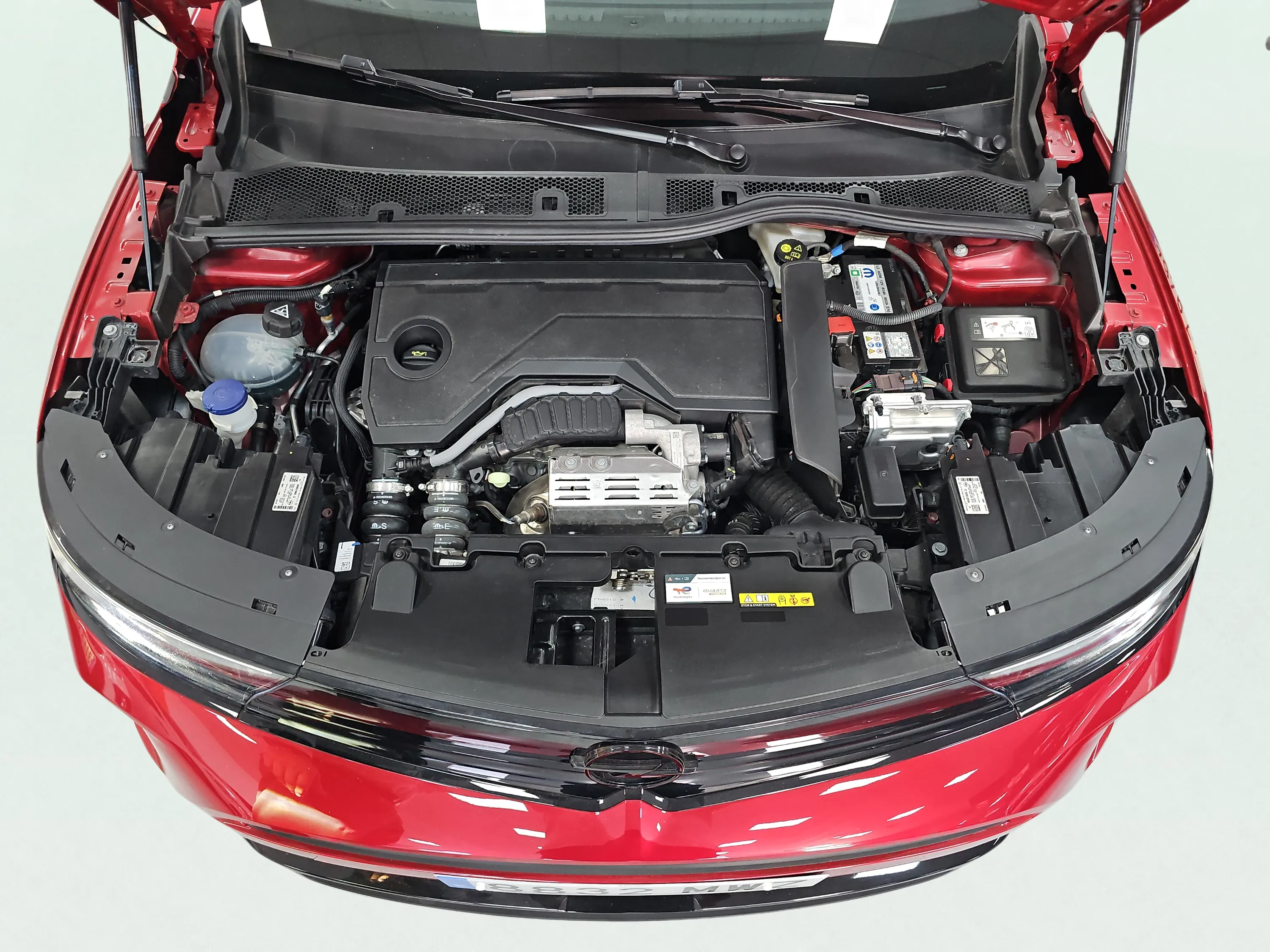 Opel Mokka 1.2 T XHT Hybrid eDCT6 GS - foto 18