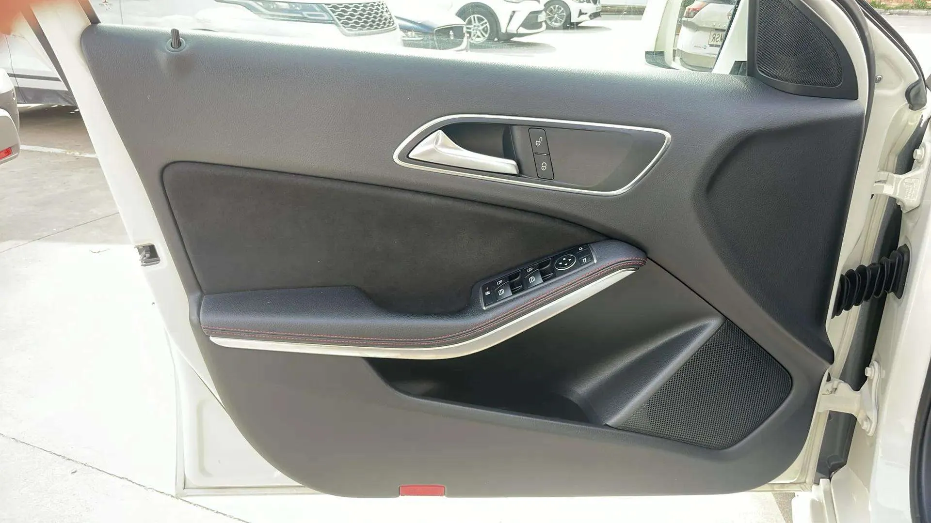 Mercedes-Benz Clase A Mercedes-AMG A 45 4MATIC - foto 14