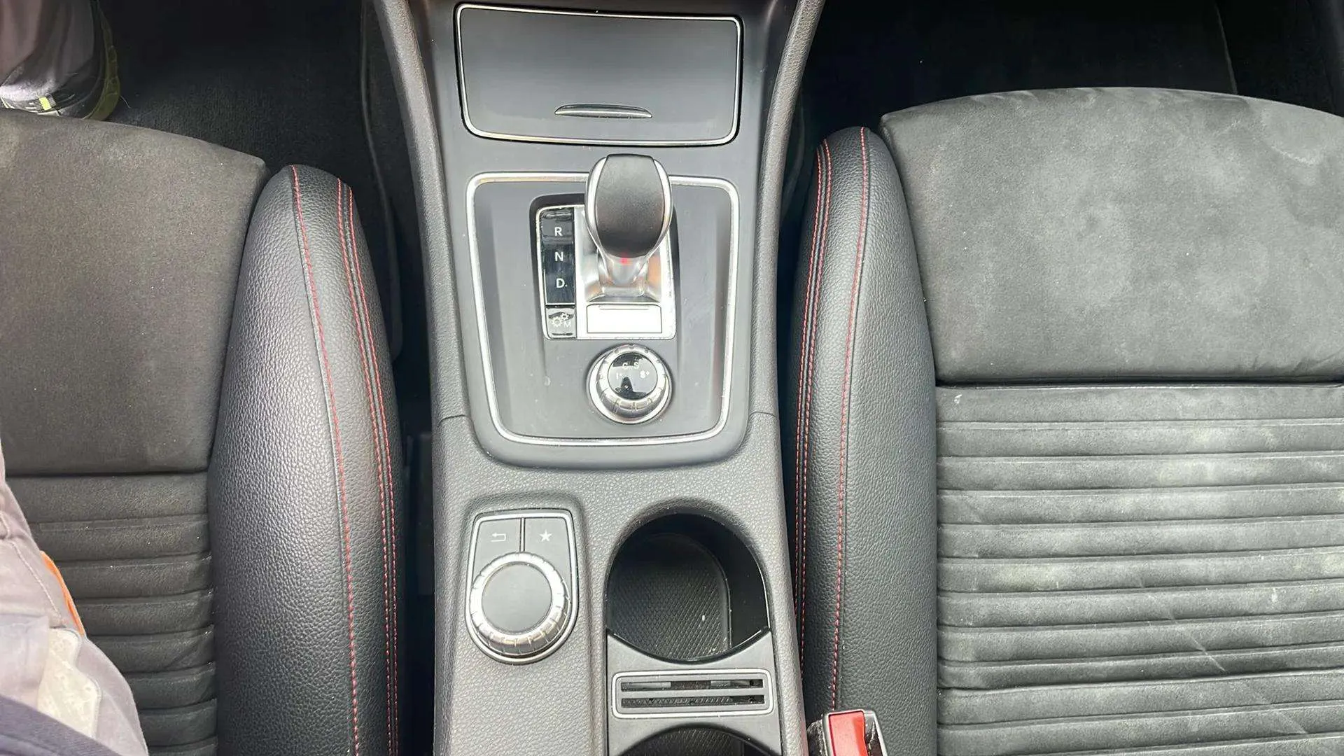 Mercedes-Benz Clase A Mercedes-AMG A 45 4MATIC - foto 19