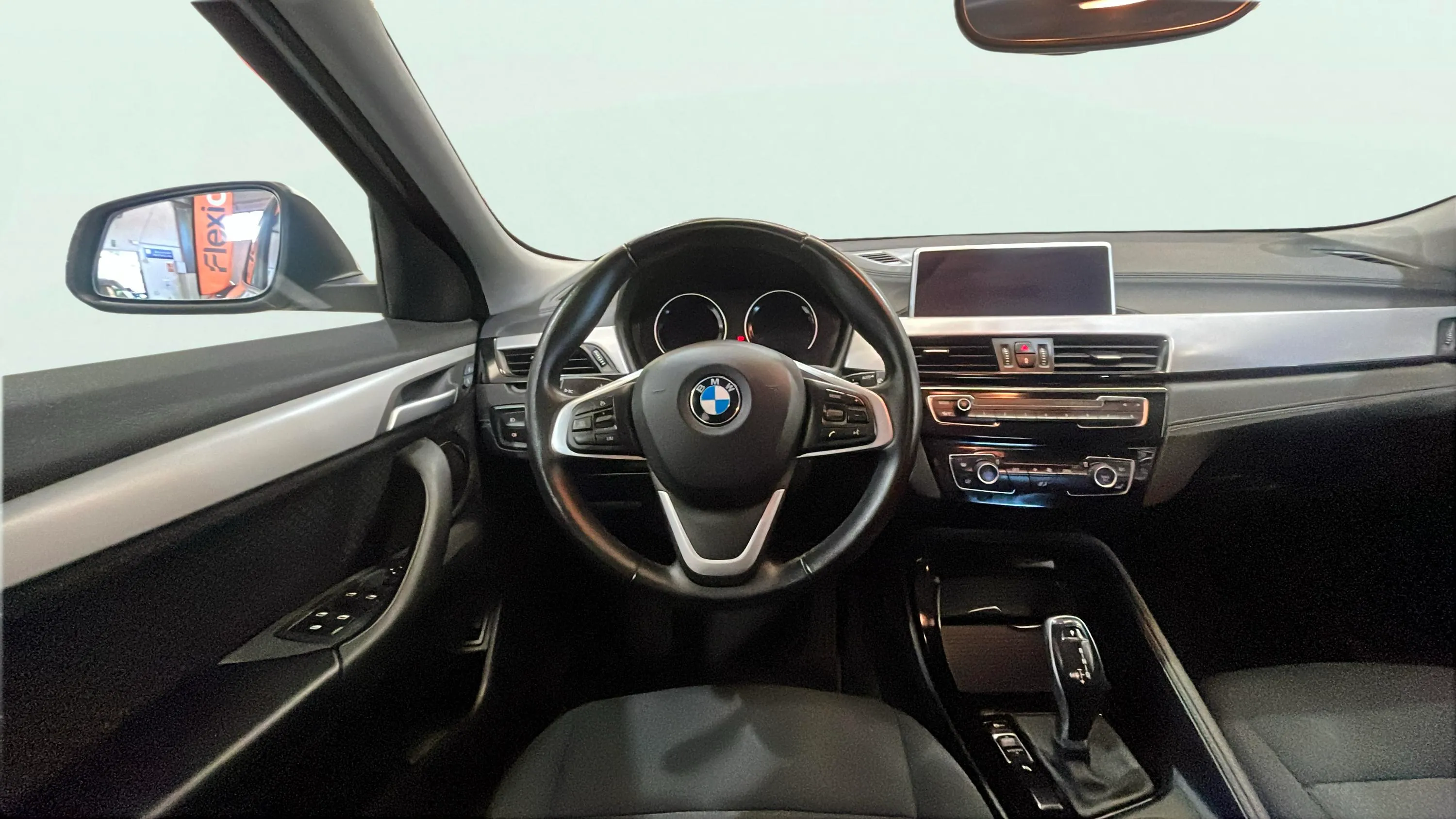 BMW X2 sDrive18d - foto 12