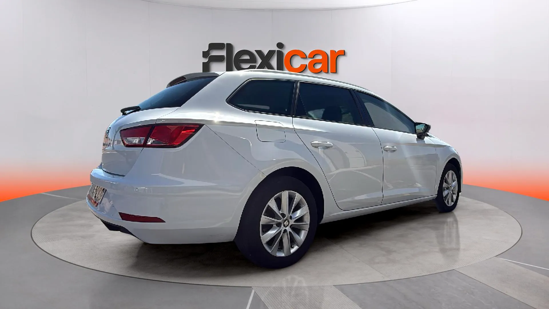 SEAT León 1.6 TDI Style Visio Ed - foto 7