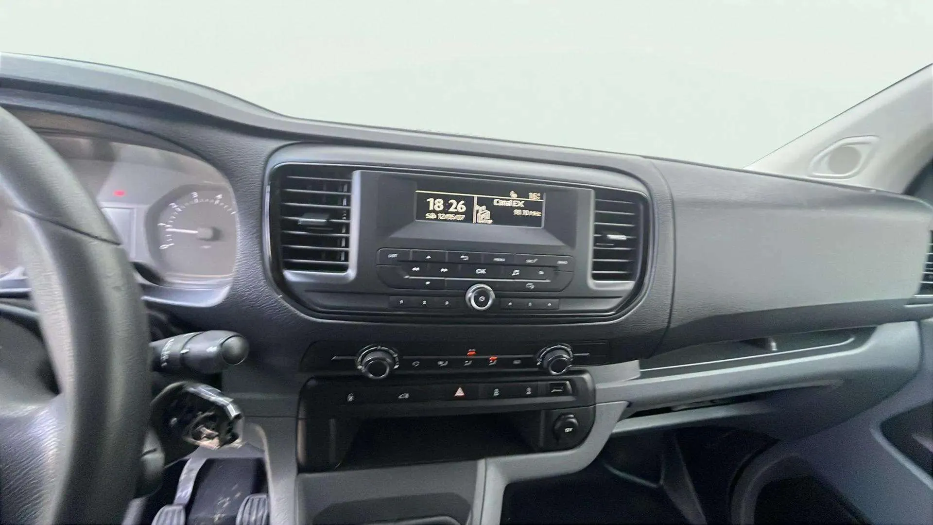 Citroën Jumpy Talla M Blue HDi - foto 9