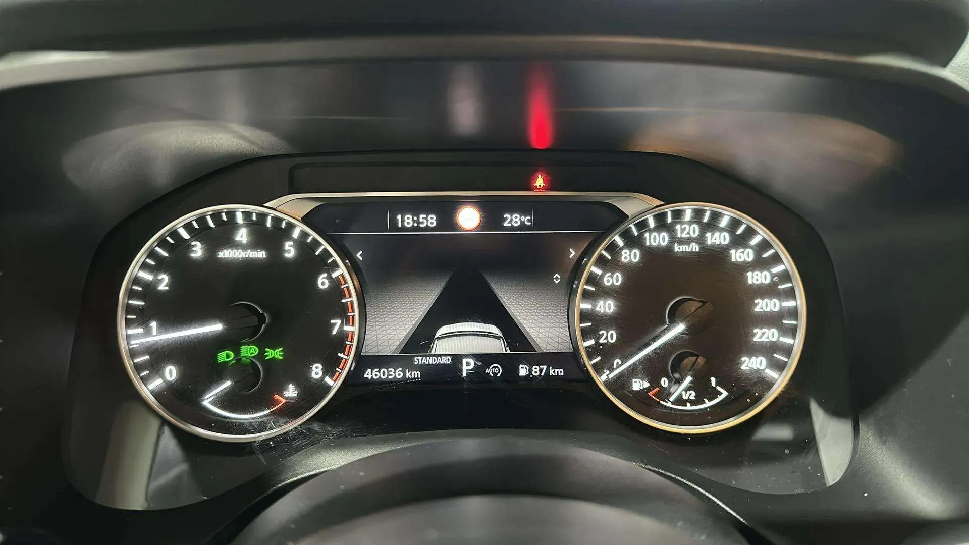 Nissan Qashqai DIG-T mHEV Xtronic Prem.Edit. Bit. - foto 12