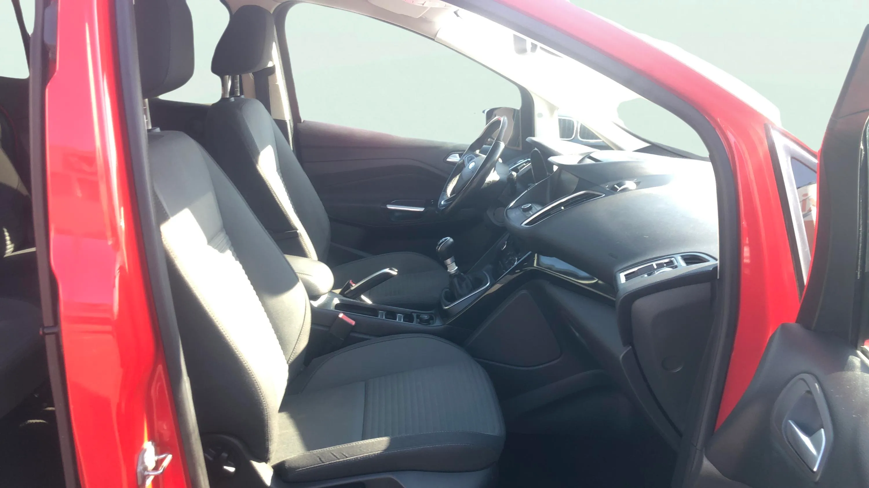 Ford Grand C-Max 1.0 EcoBoost Trend+ - foto 14