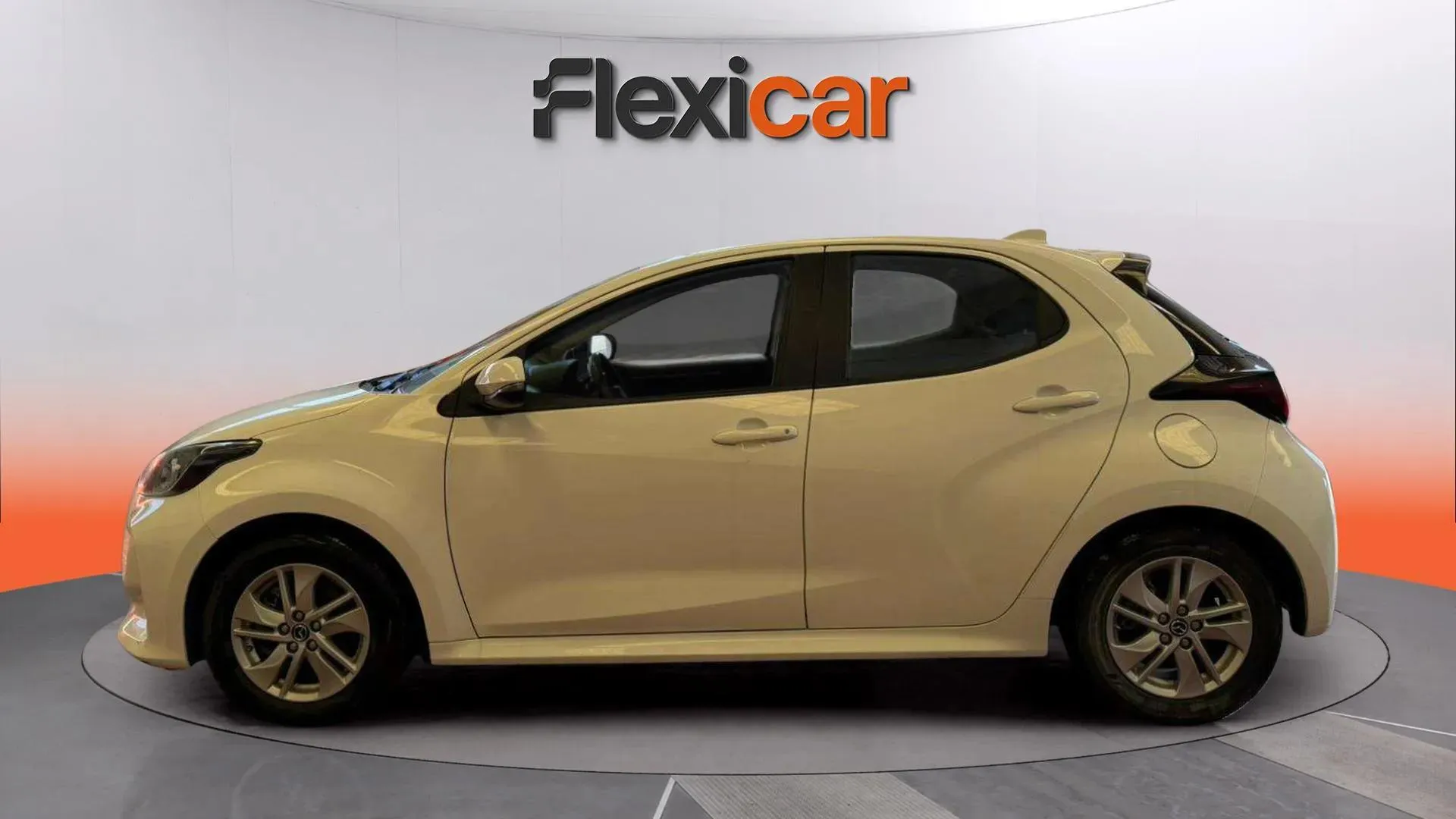 Mazda Mazda2 e-SKY CVT Agile Comfort - foto 5