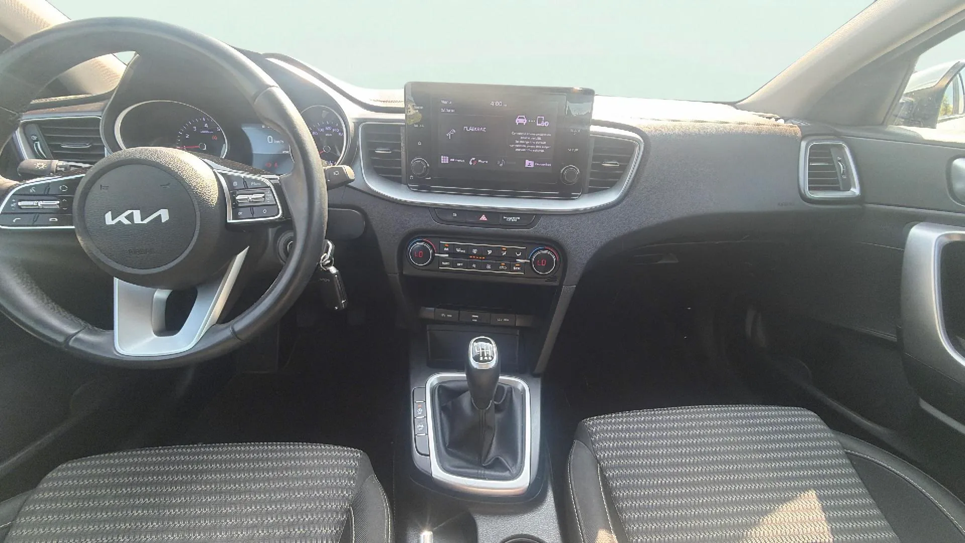 Kia XCeed 1.0 T-GDi Concept - foto 14