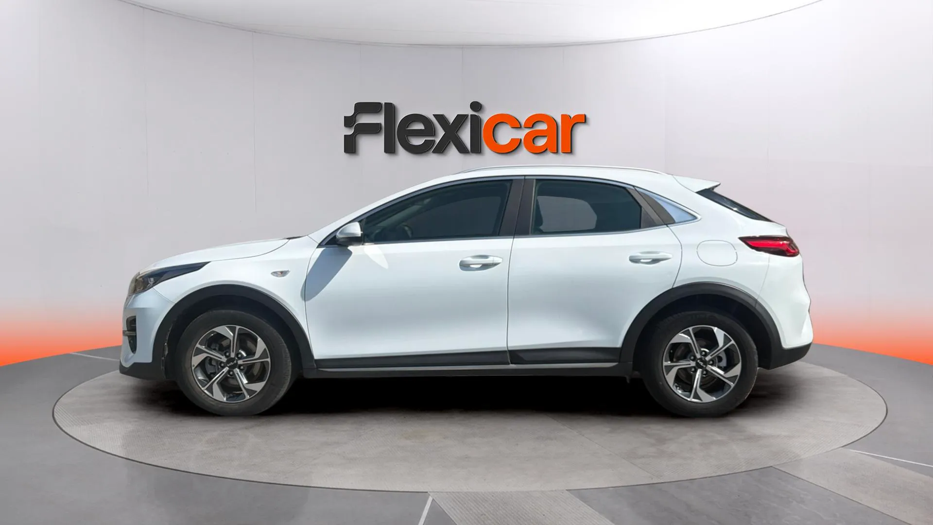 Kia XCeed 1.0 T-GDi Concept - foto 2