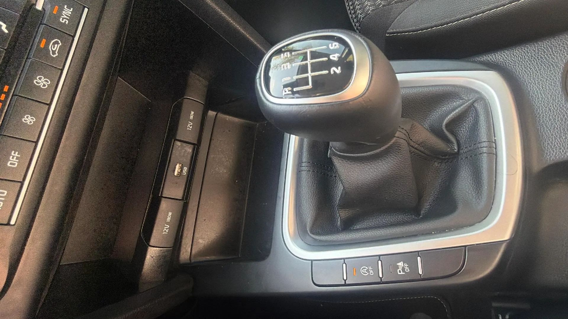 Kia XCeed 1.0 T-GDi Concept - foto 18