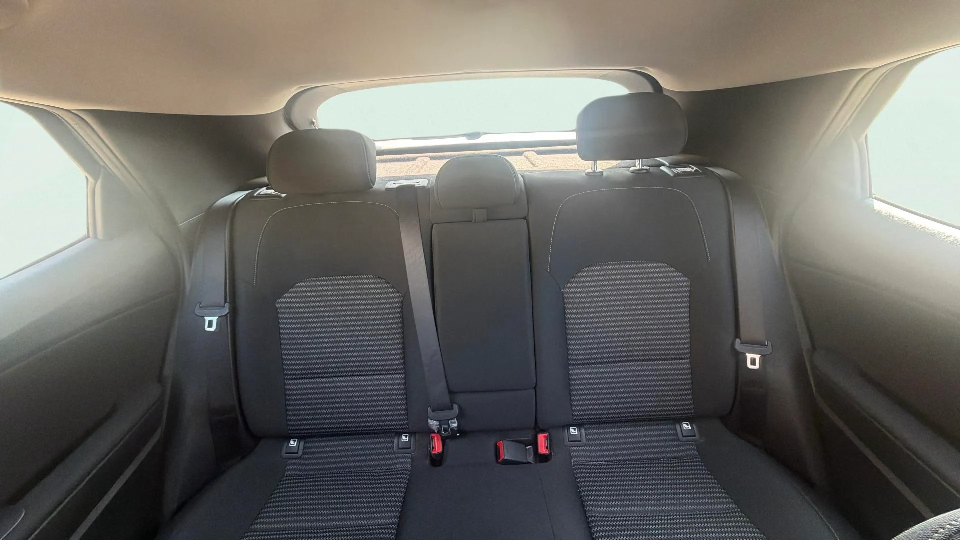 Kia XCeed 1.0 T-GDi Concept - foto 12