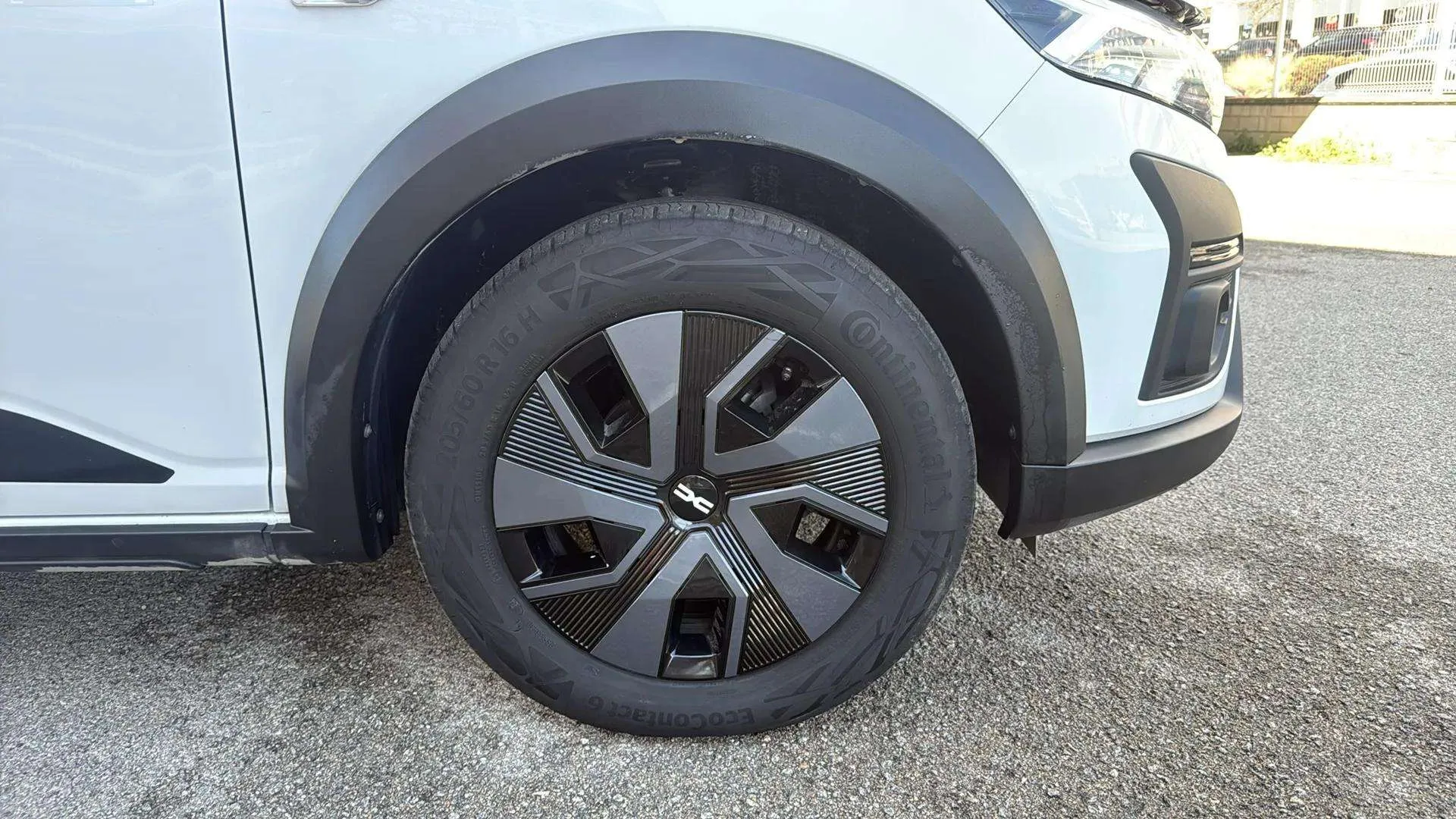 Dacia Sandero Stepway Essential ECO-G - foto 24