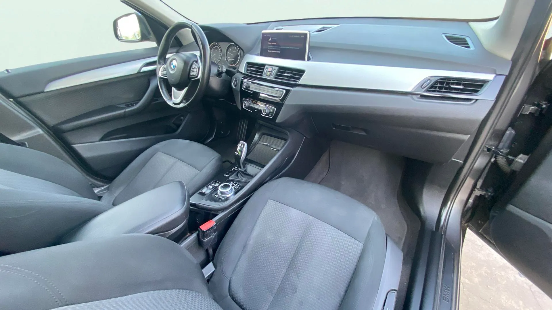 BMW X1 sDrive18i - foto 12