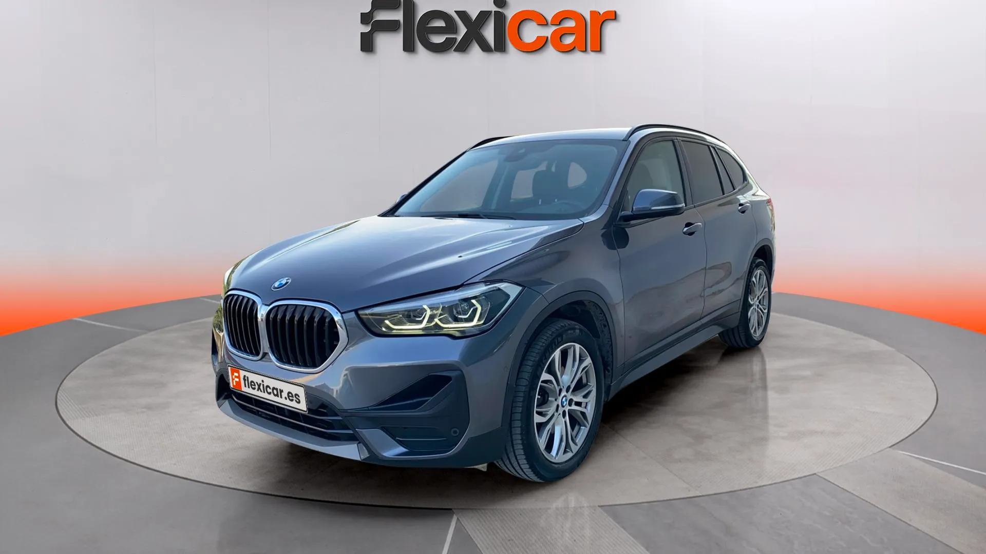 BMW X1 sDrive18i - foto 3