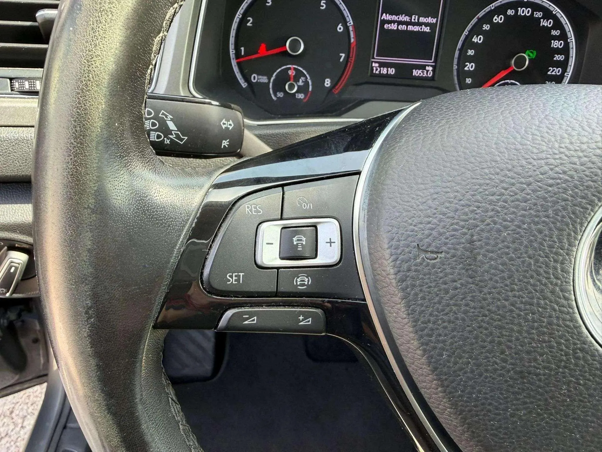 Volkswagen T-Roc Advance R-Line 1.5 TSI DSG - foto 12