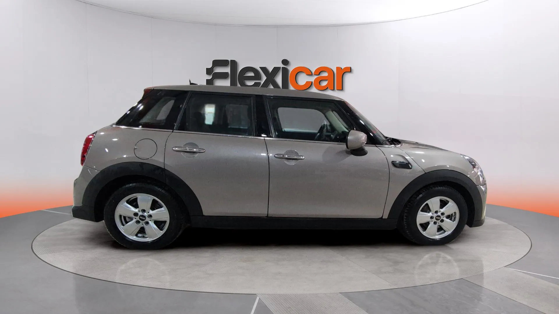 MINI Cooper One - foto 8