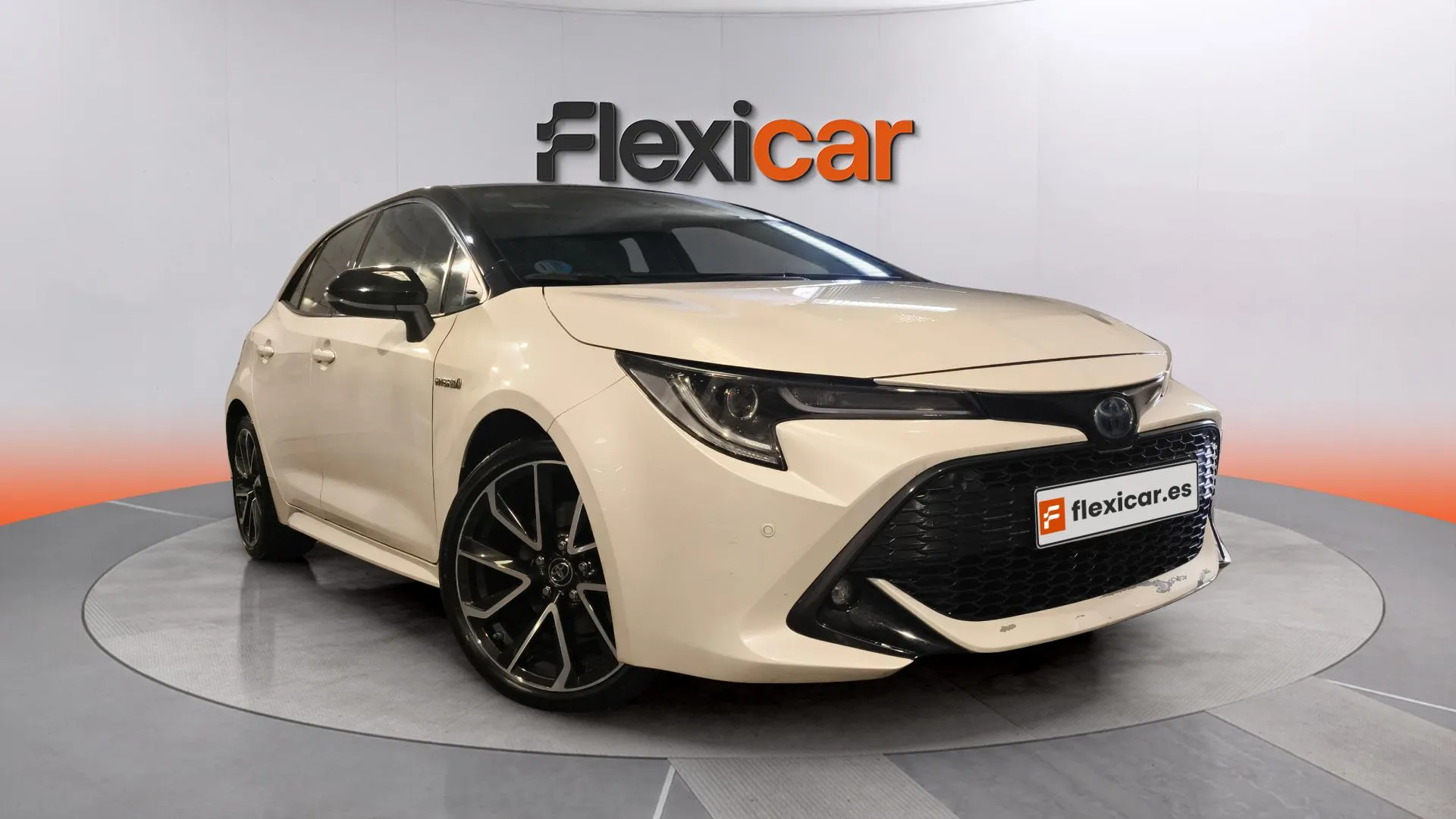 Toyota Corolla 2.0 180H Advance E-CVT