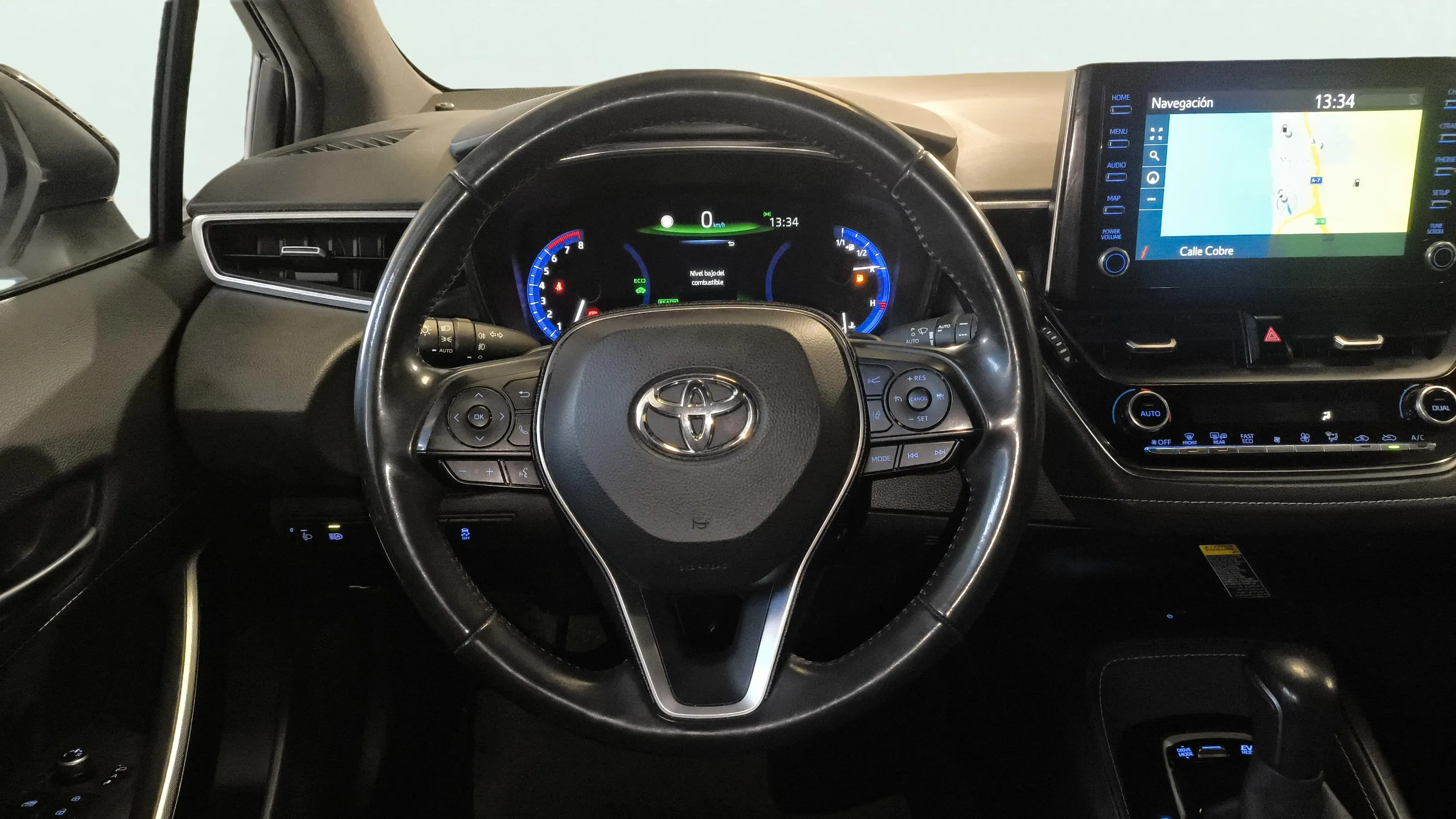 Toyota Corolla 2.0 180H Advance E-CVT - foto 10