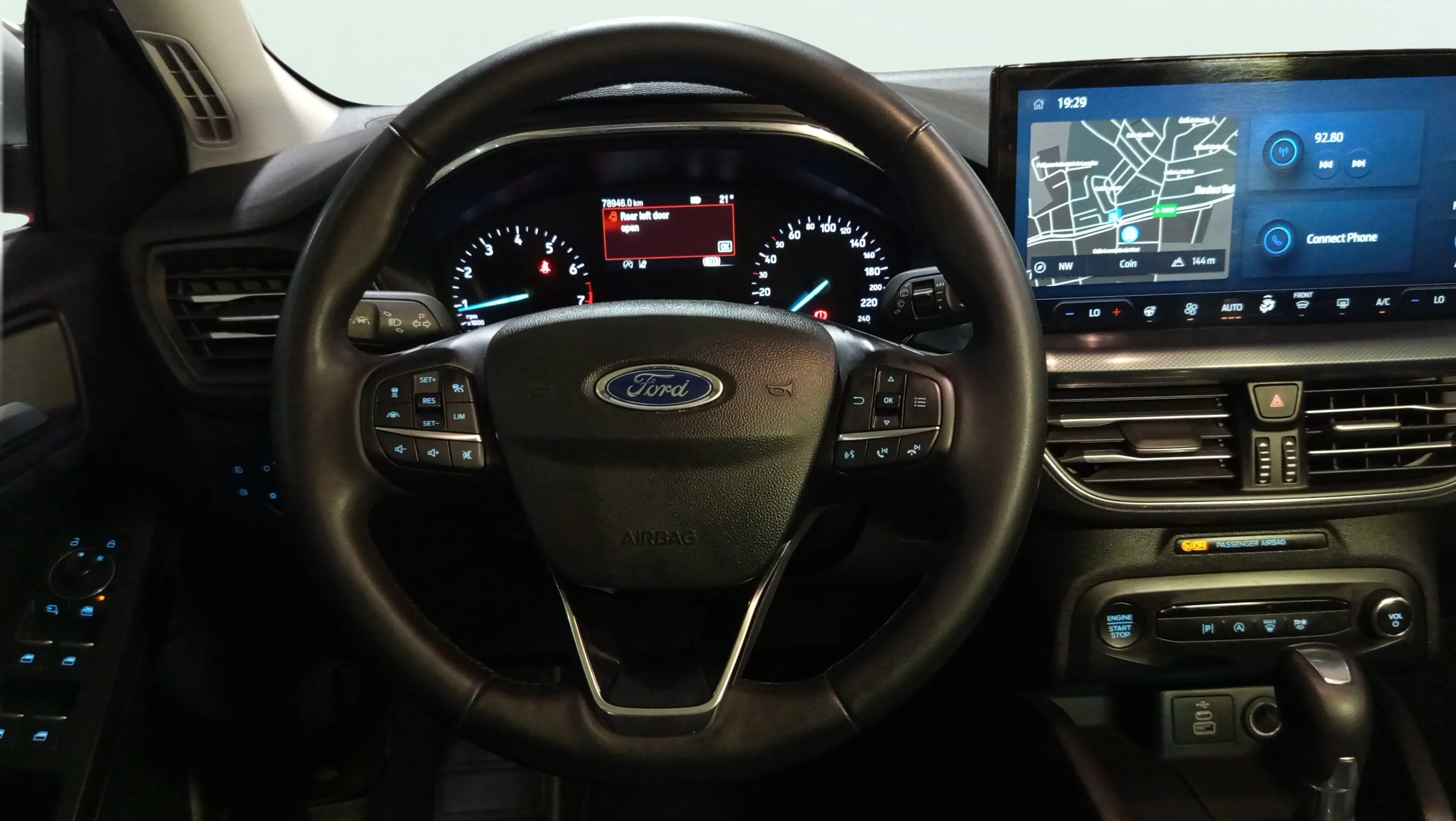 Ford Focus 1.0 EcoBoost MHEV Active - foto 16