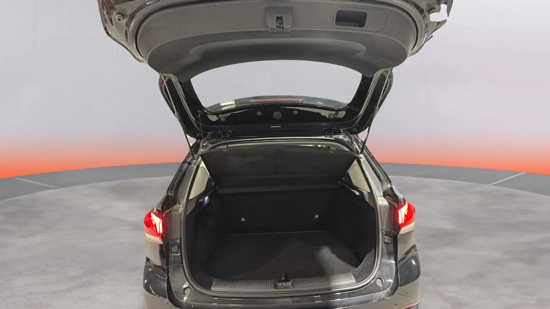 MG ZS Hybrid+ Comfort - foto 18