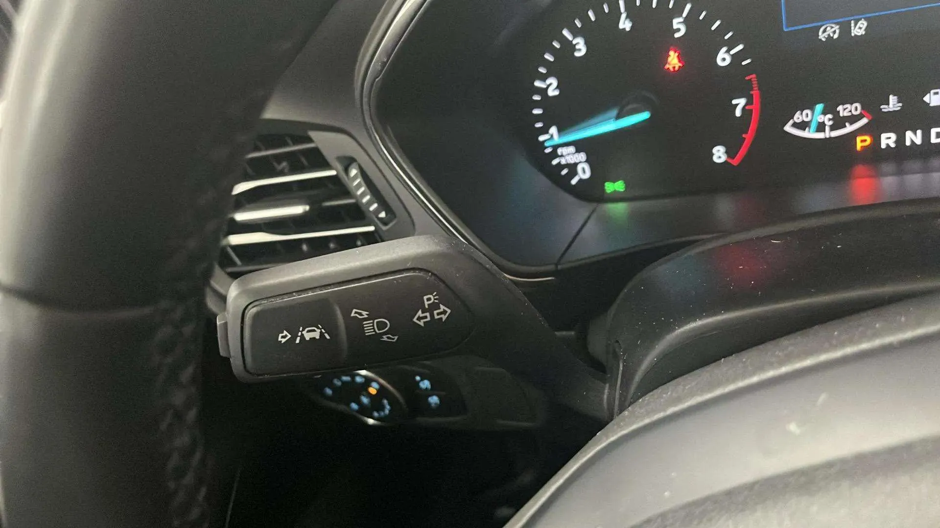 Ford Focus 1.0 EcoBoost MHEV Active Des. SIP - foto 15