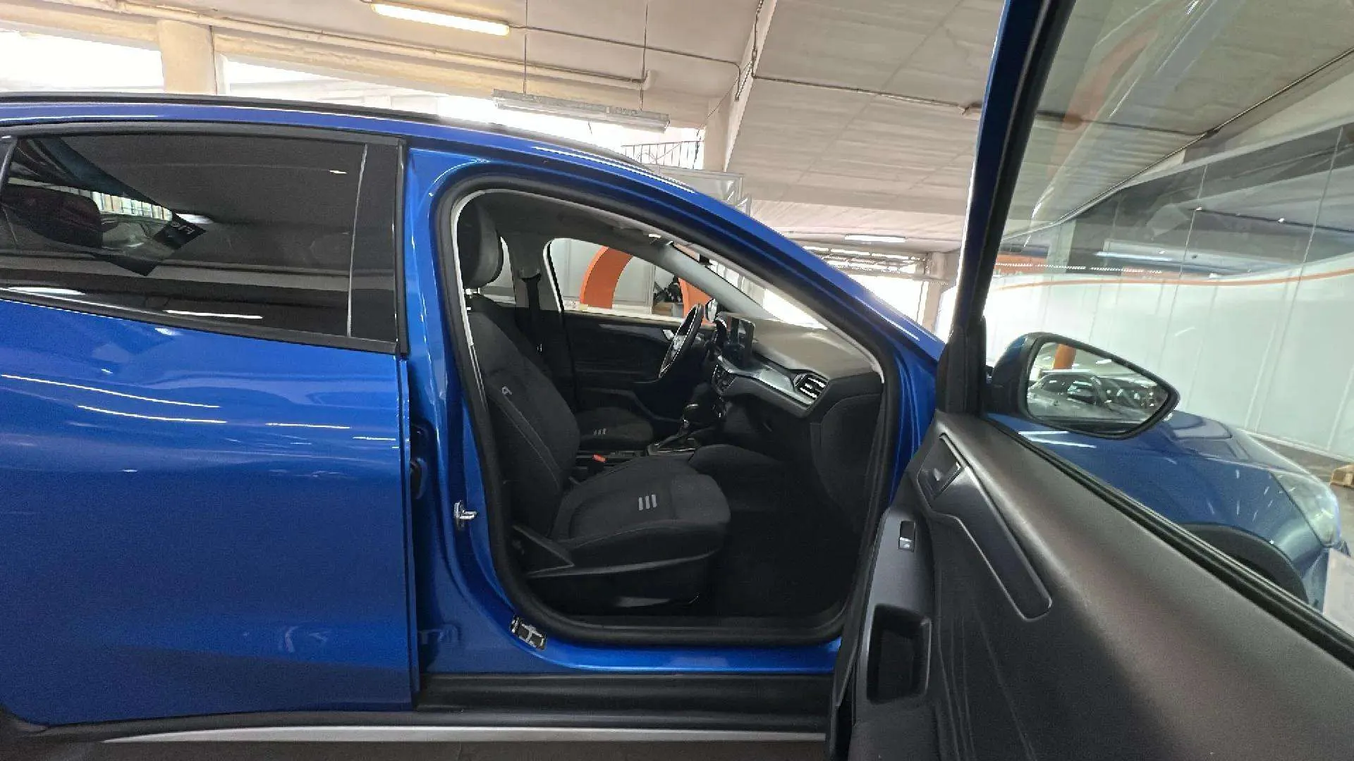 Ford Focus 1.0 EcoBoost MHEV Active Des. SIP - foto 7