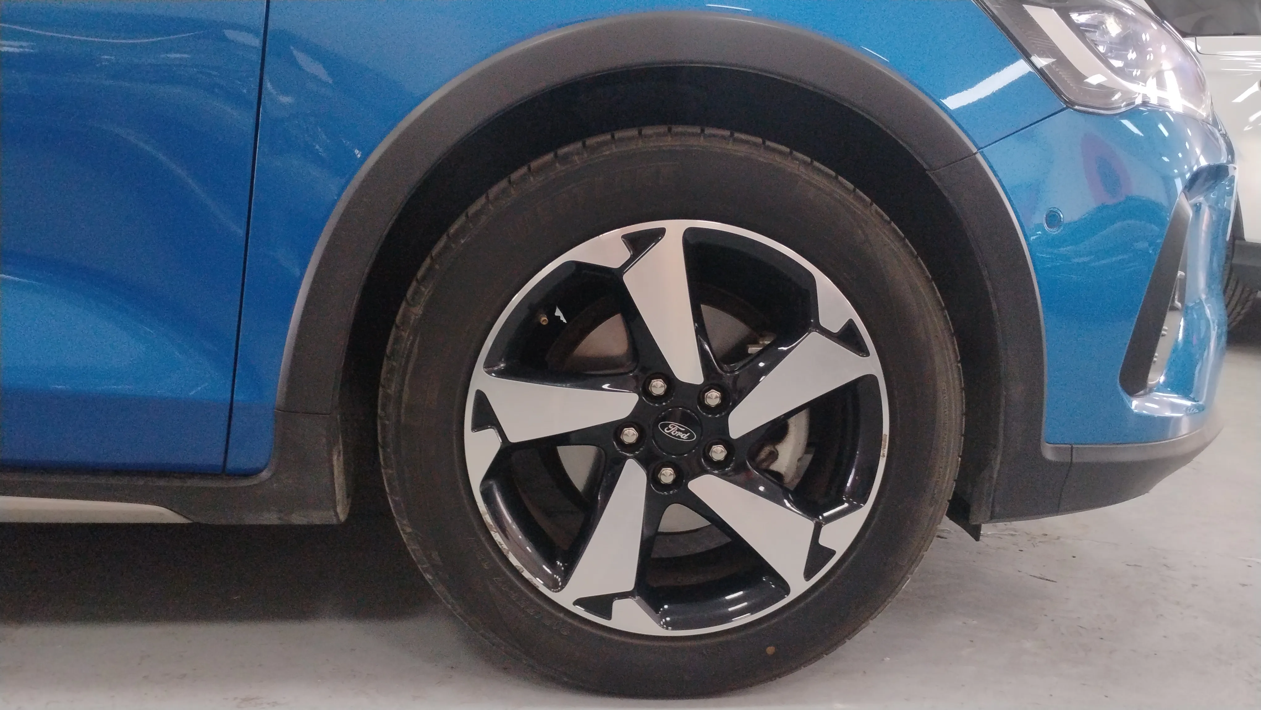 Ford Focus 1.0 EcoBoost MHEV Active Des. SIP - foto 17