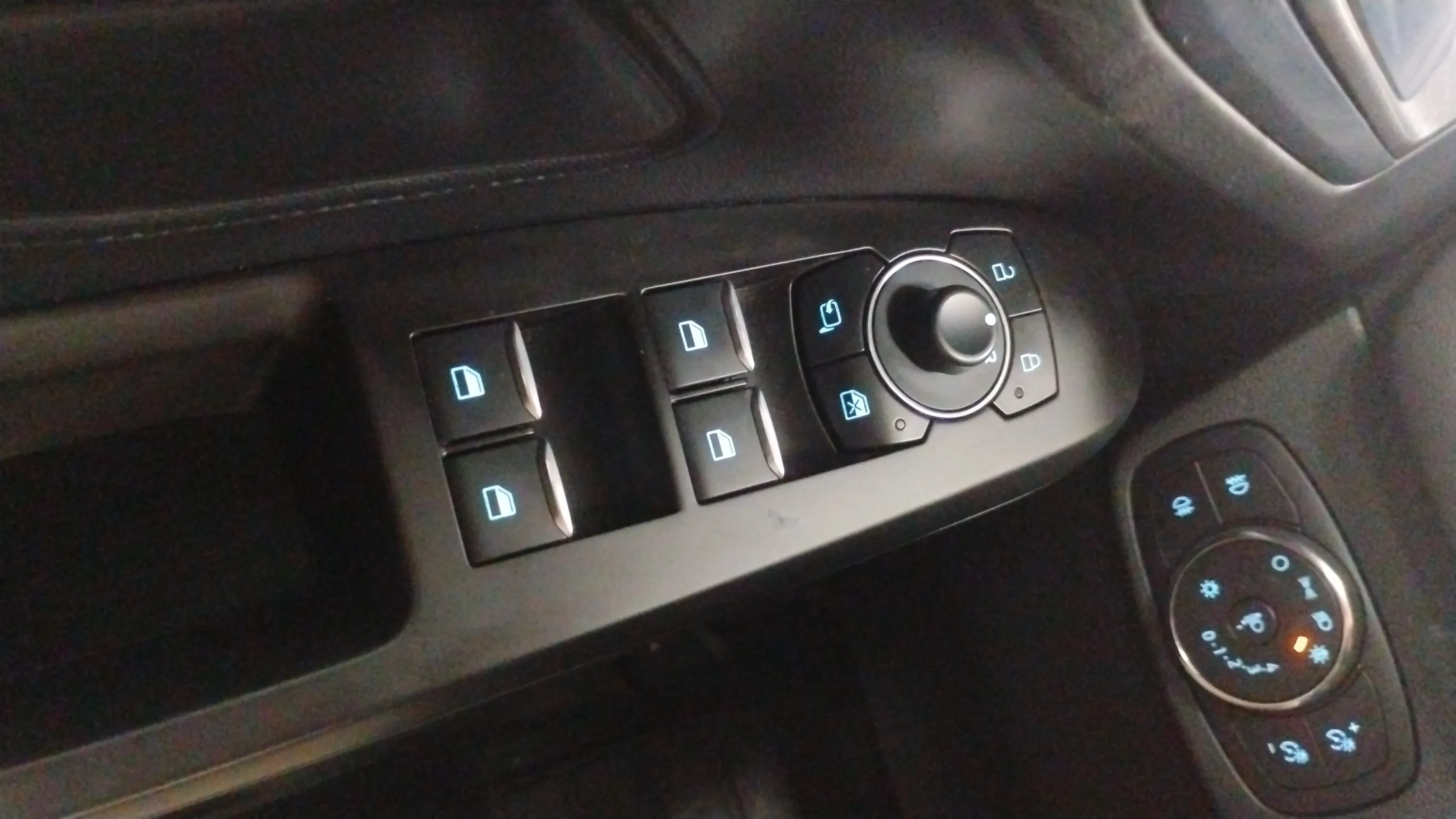 Ford Focus 1.0 EcoBoost MHEV Active Des. SIP - foto 22