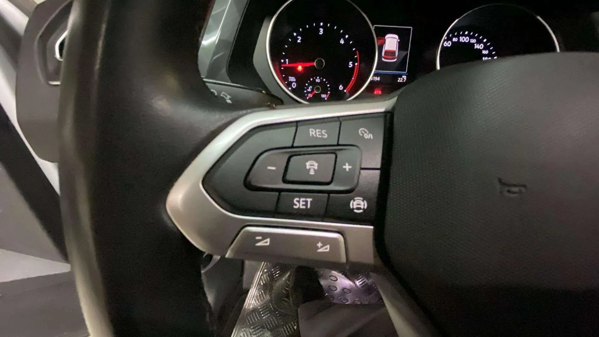 Volkswagen Tiguan Urban Sport 2.0 TDI - foto 14