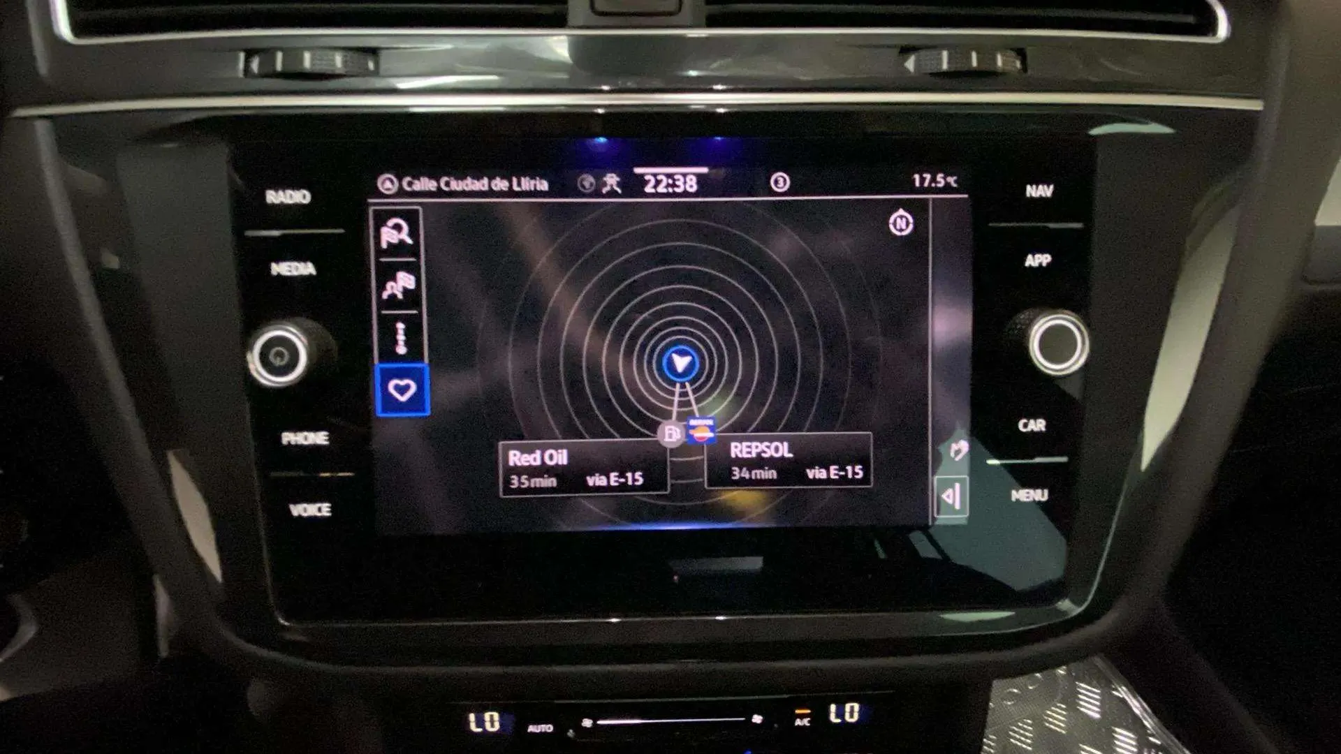 Volkswagen Tiguan Urban Sport 2.0 TDI - foto 19