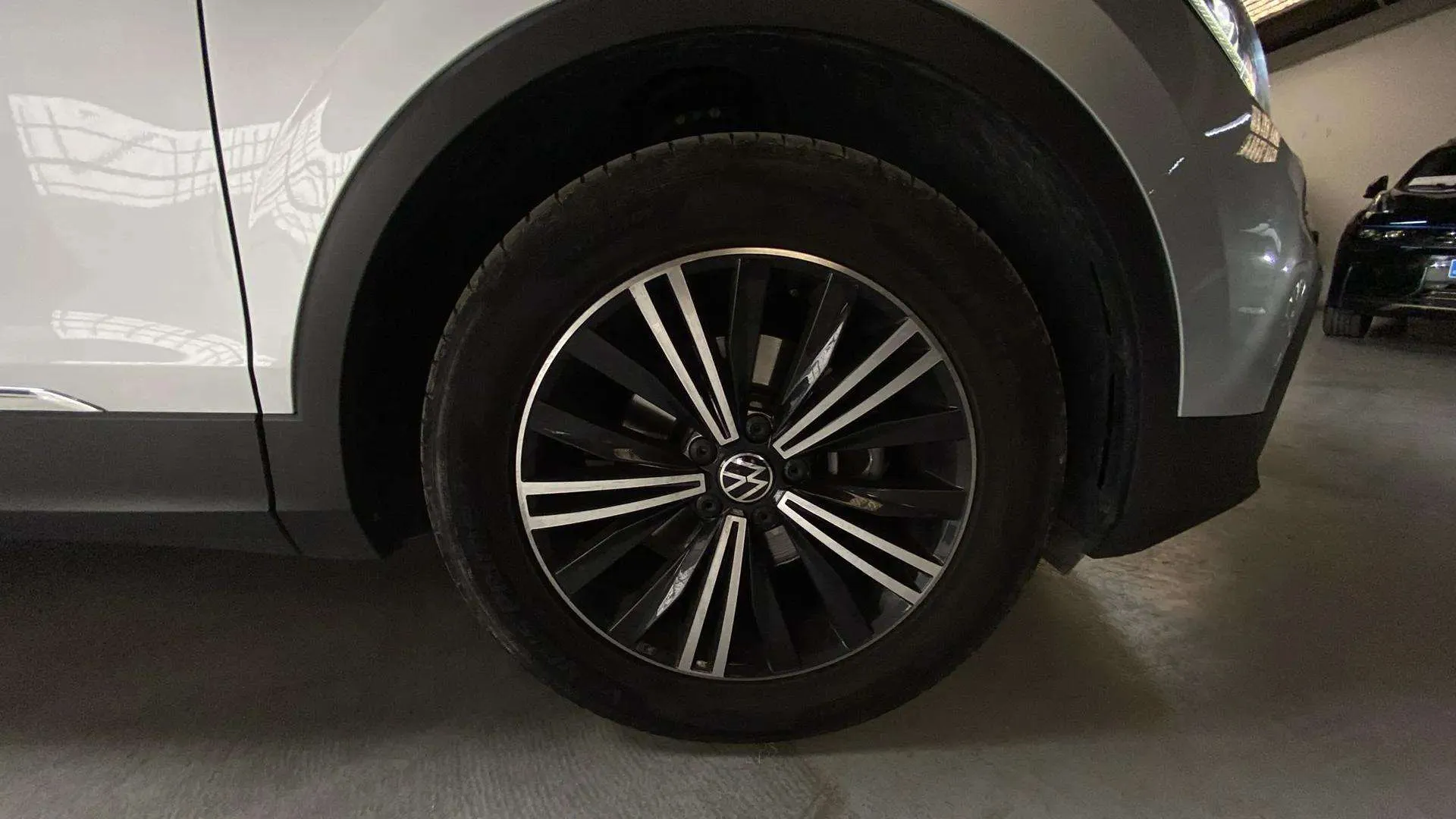 Volkswagen Tiguan Urban Sport 2.0 TDI - foto 13