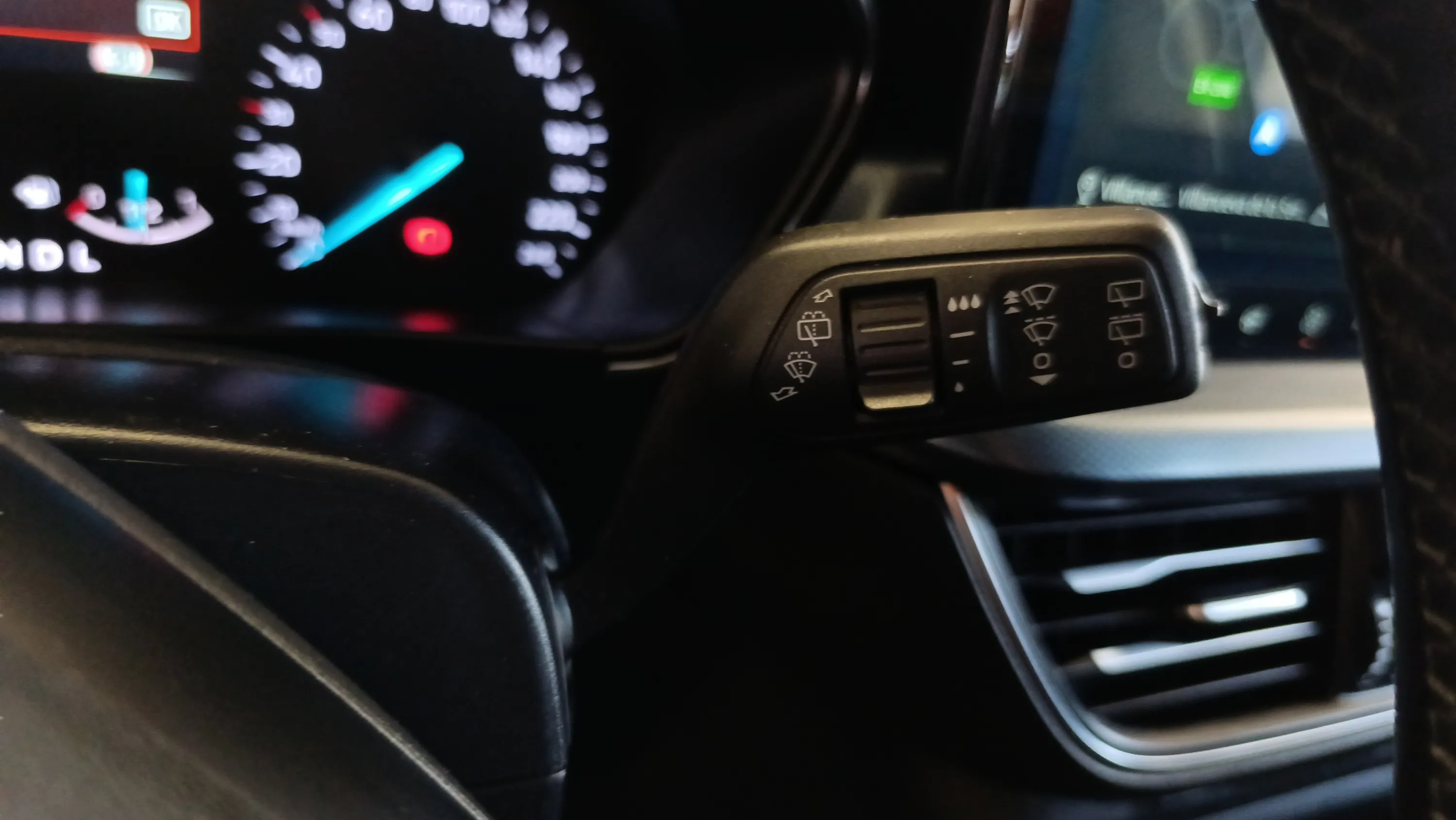 Ford Focus 1.0 EcoBoost MHEV Active Des. SIP - foto 14