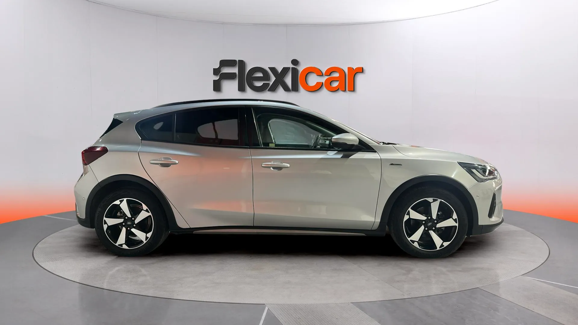 Ford Focus 1.0 EcoBoost MHEV Active Des. SIP - foto 2