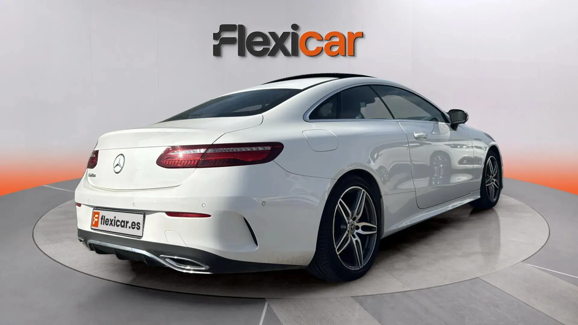 Mercedes-Benz Clase E Coupé E 220 d - foto 7
