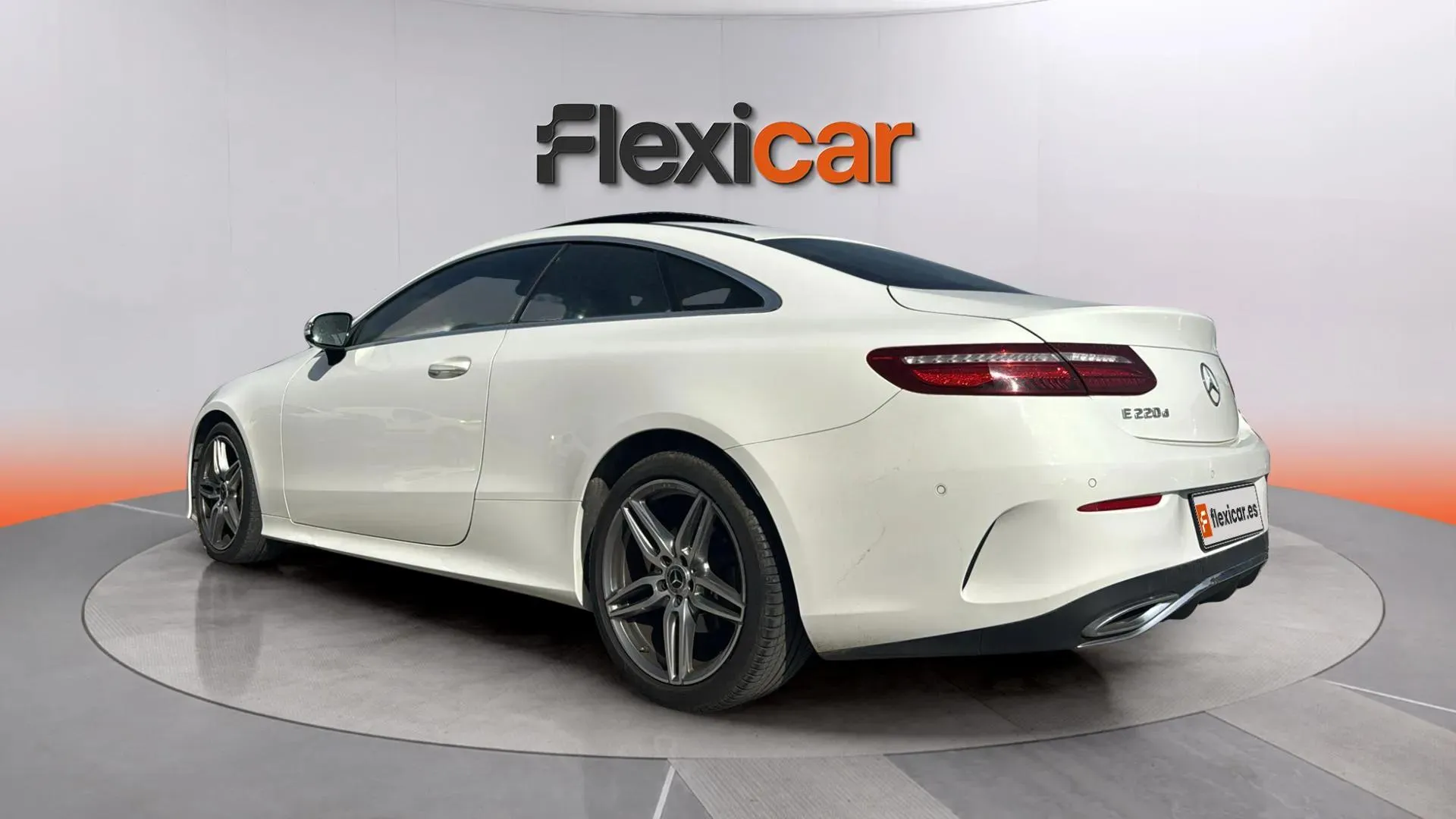 Mercedes-Benz Clase E Coupé E 220 d - foto 5