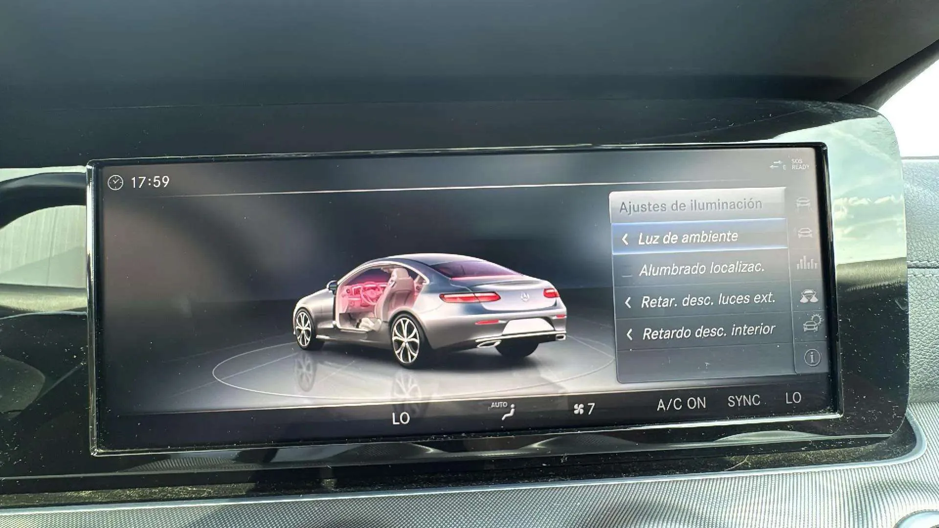 Mercedes-Benz Clase E Coupé E 220 d - foto 22