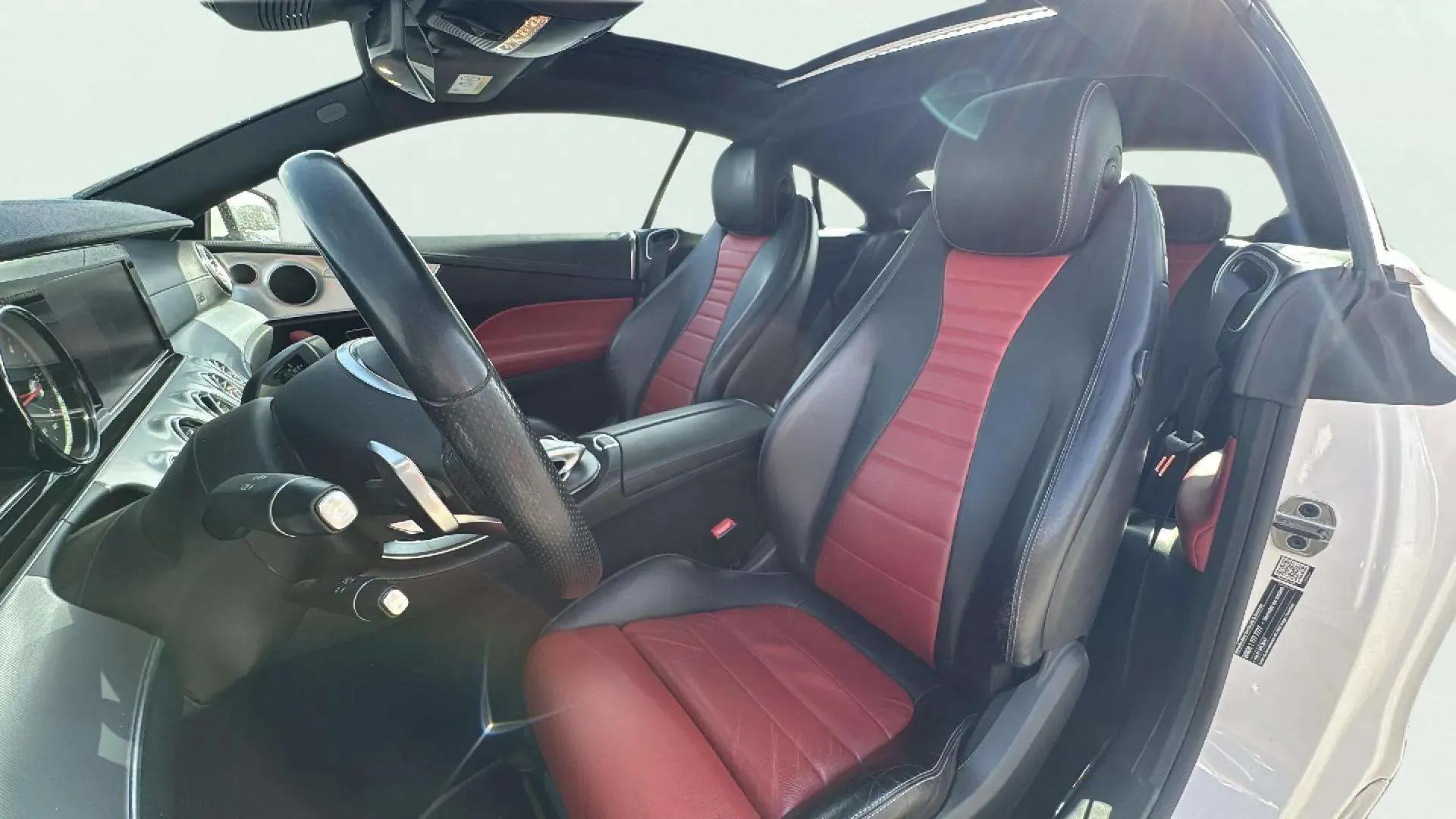 Mercedes-Benz Clase E Coupé E 220 d - foto 12