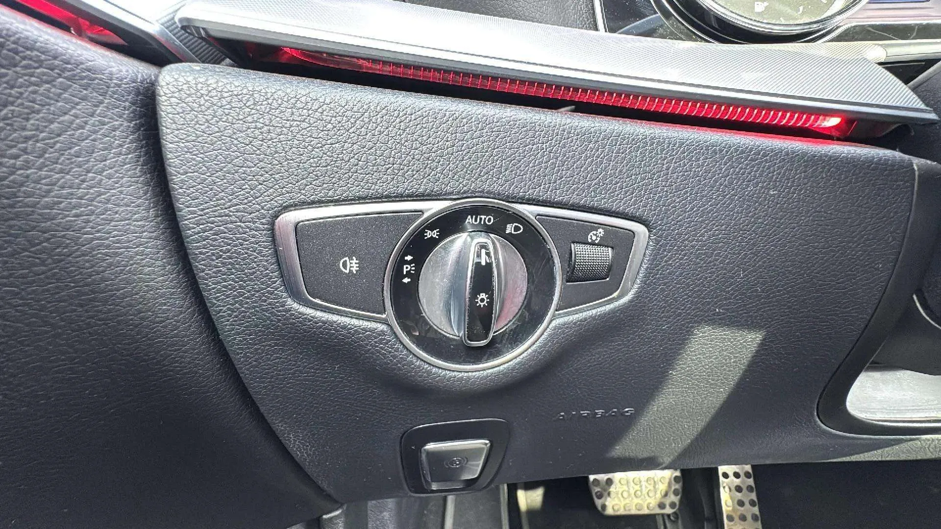 Mercedes-Benz Clase E Coupé E 220 d - foto 19
