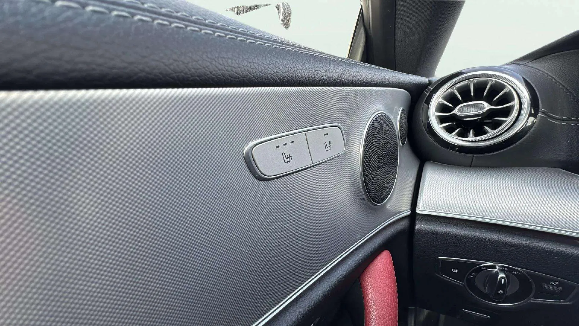 Mercedes-Benz Clase E Coupé E 220 d - foto 18