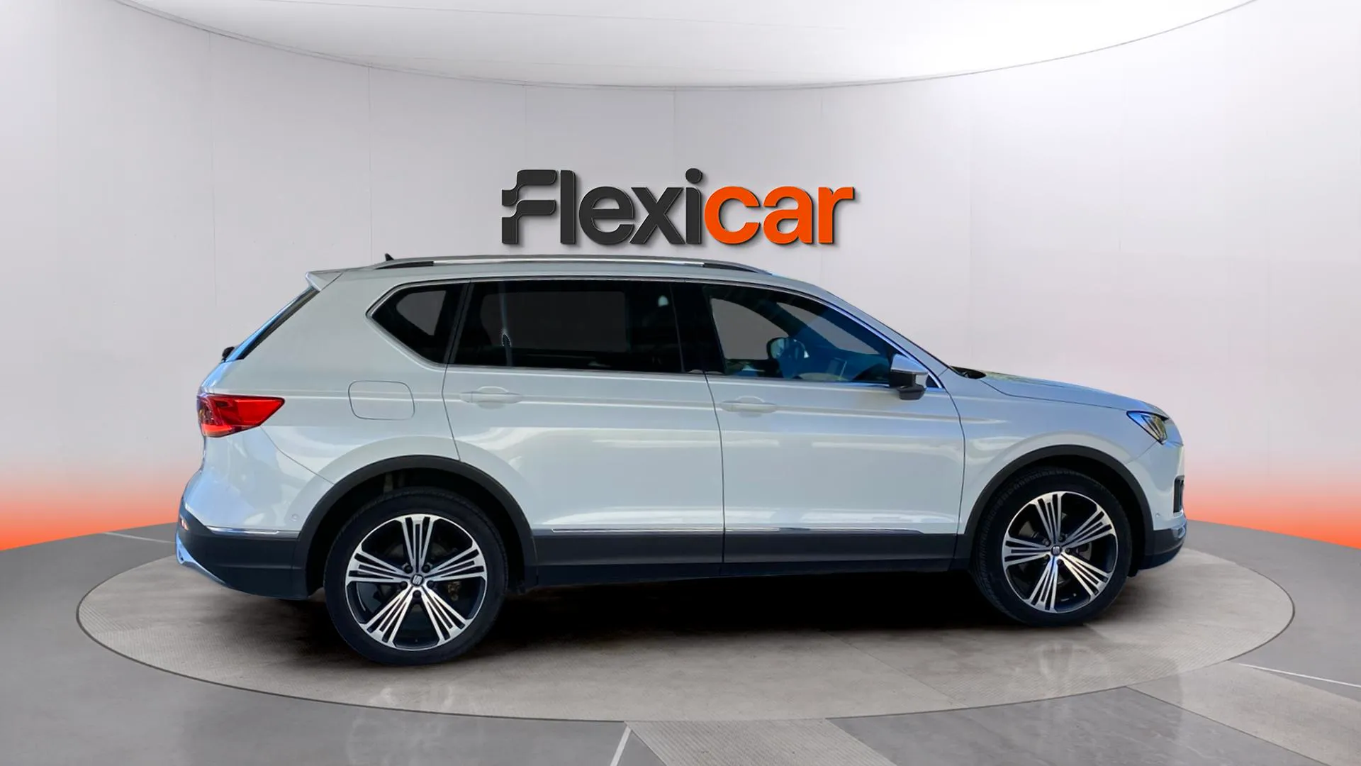 SEAT Tarraco 2.0 TDI 4Drive DSG Xcellence - foto 7