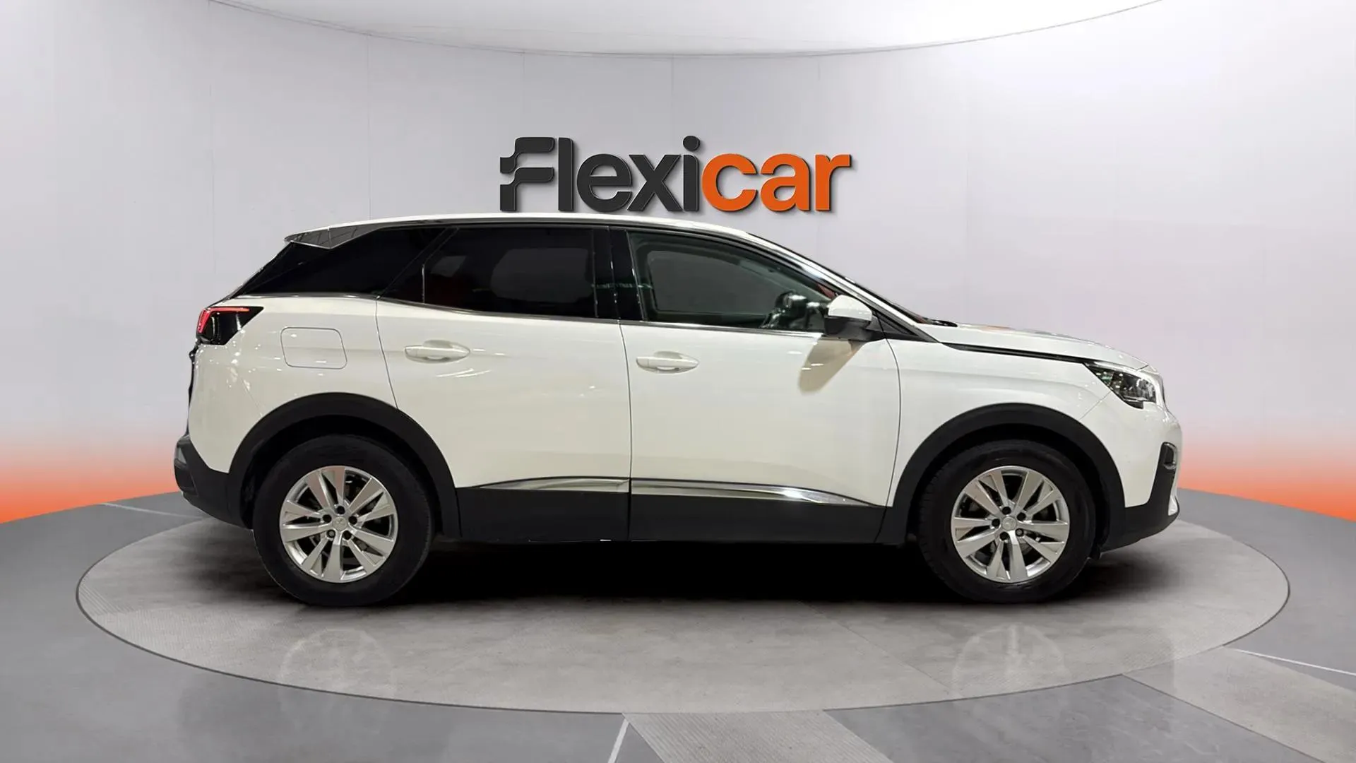 Peugeot 3008 1.2 PureTech Allure - foto 8