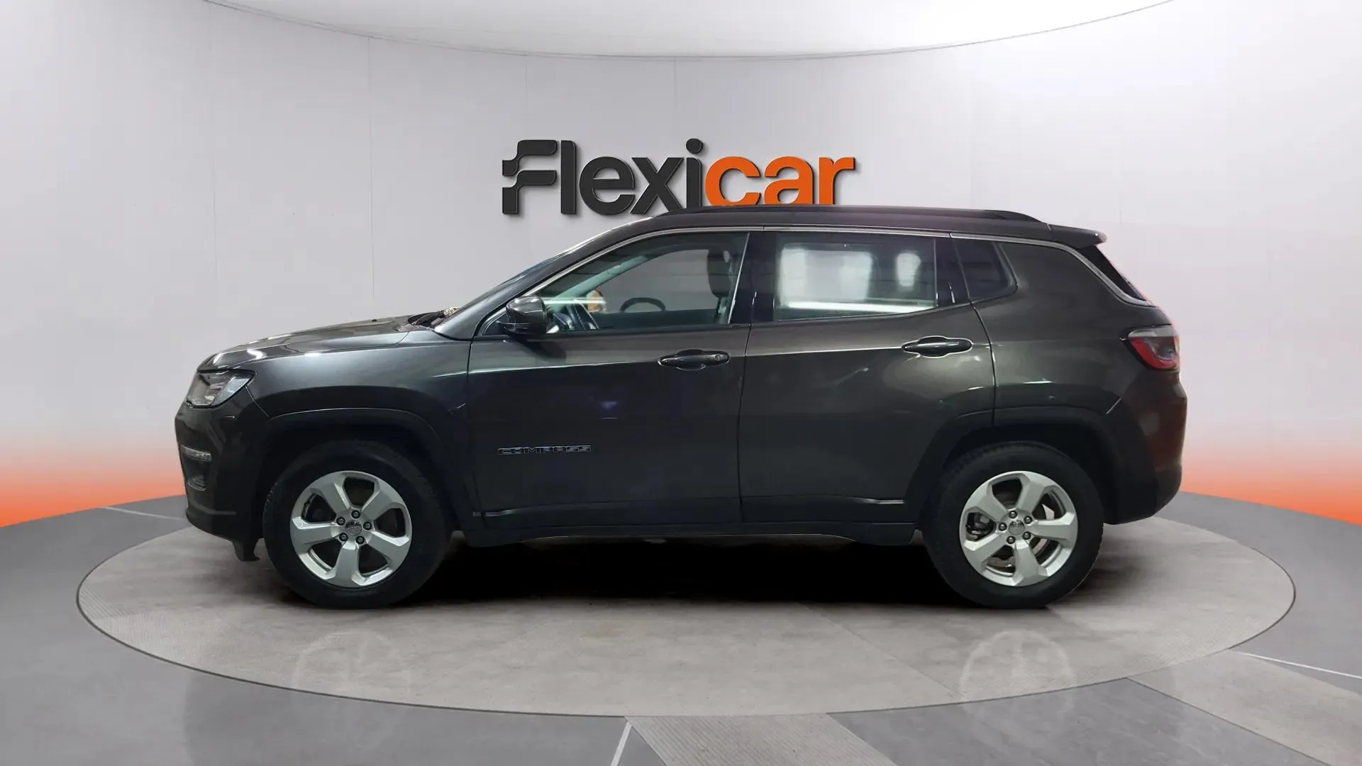 Jeep Compass 1.4 Mair Longitude 4x2 - foto 3