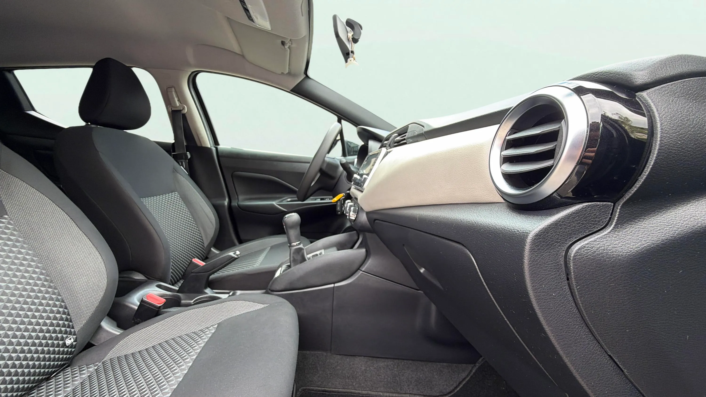Nissan Micra IG-T E6D N-Connecta - foto 27