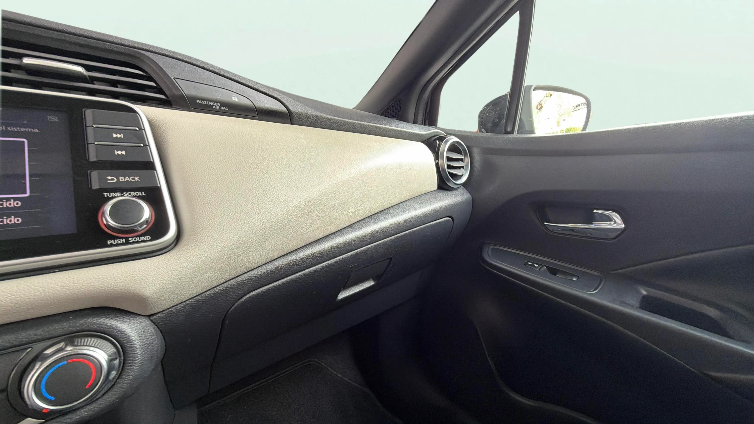 Nissan Micra IG-T E6D N-Connecta - foto 28