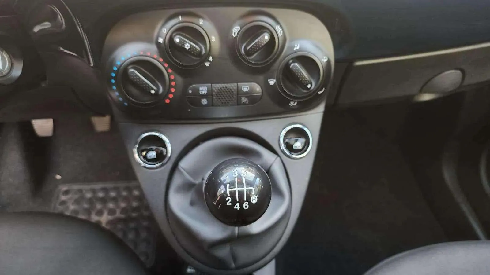 Fiat 500 Monotrim 1.0 Hybrid - foto 19