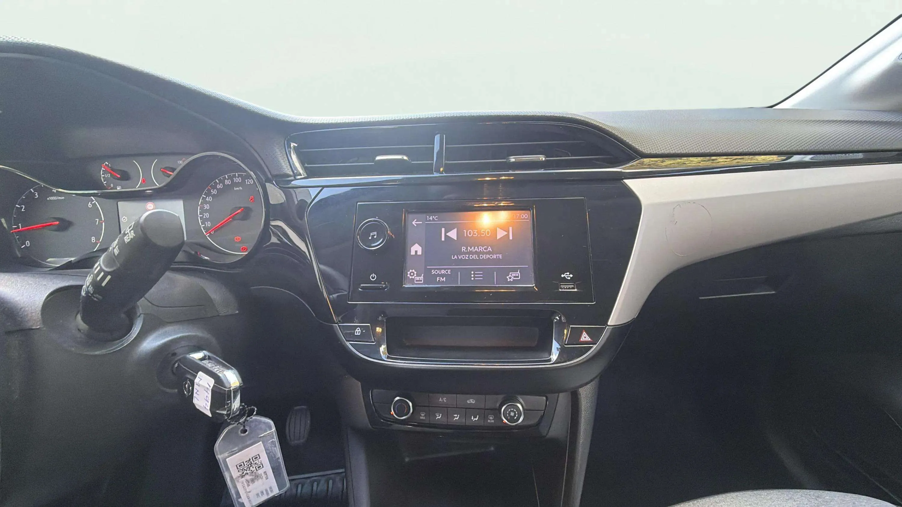 Opel Corsa 1.2T XHL Edition - foto 10