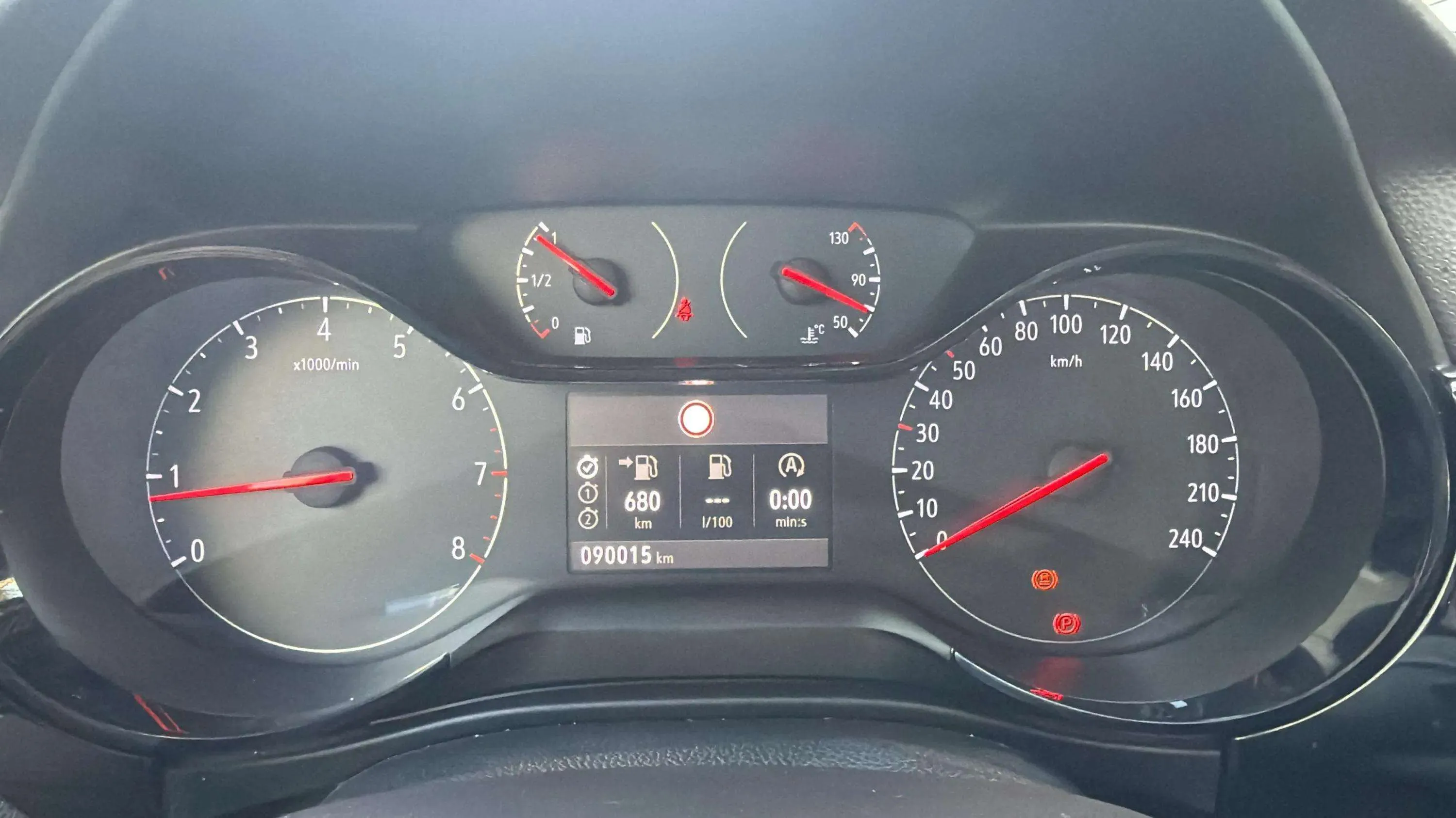 Opel Corsa 1.2T XHL Edition - foto 12