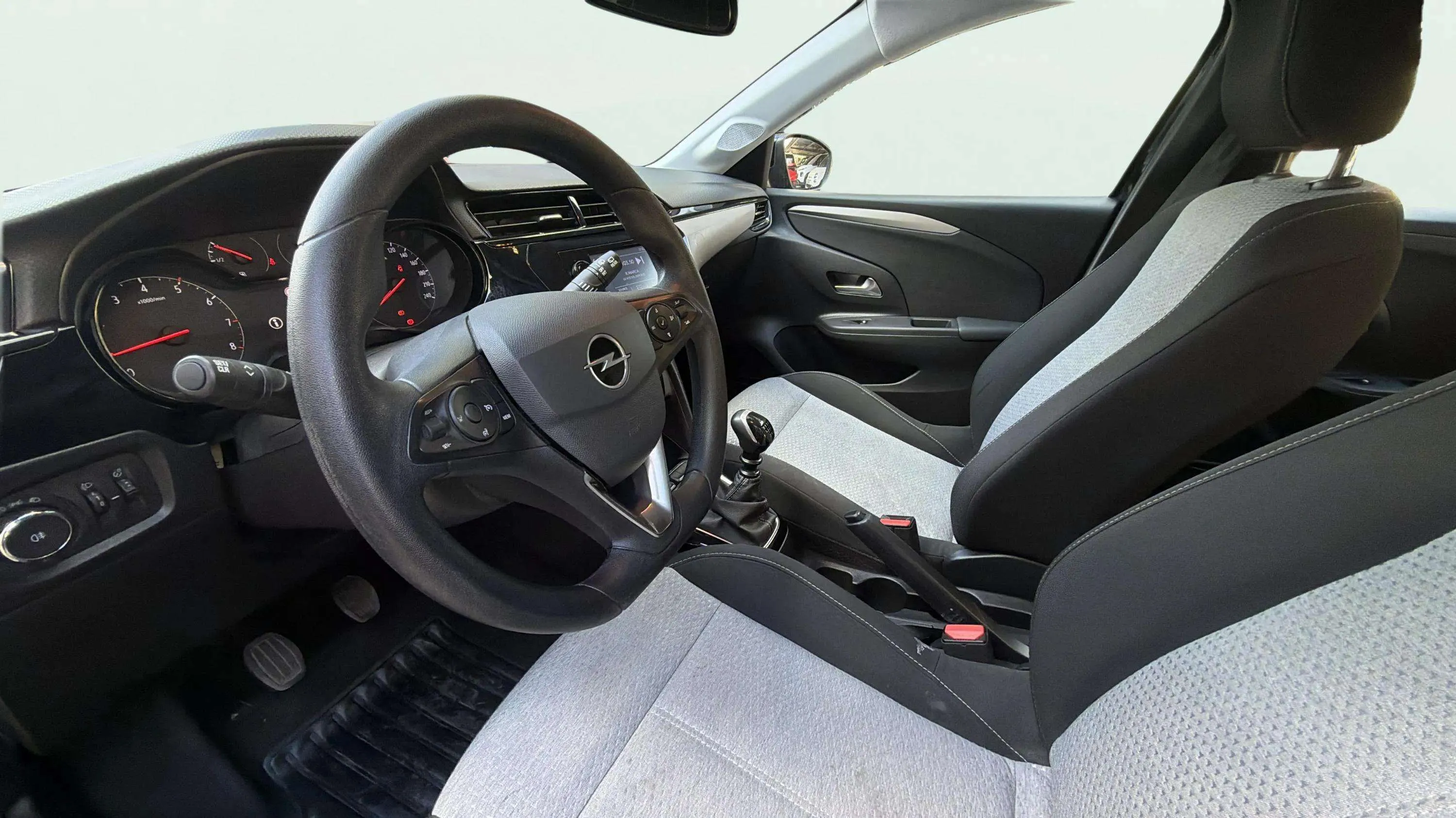 Opel Corsa 1.2T XHL Edition - foto 13